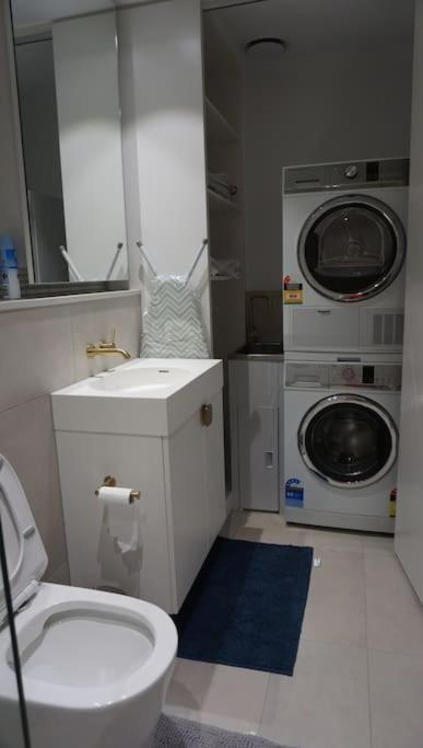 شقة Skyone Lux 2Bed2Bath Aprt In Boxhill And Free Carpark بوكسهل المظهر الخارجي الصورة
