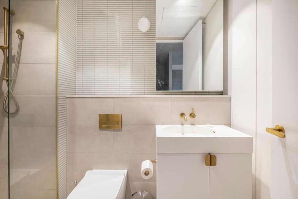 شقة Skyone Lux 2Bed2Bath Aprt In Boxhill And Free Carpark بوكسهل المظهر الخارجي الصورة